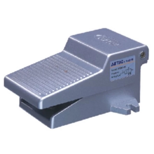 Пневмопедаль AirTAC 3F210-08