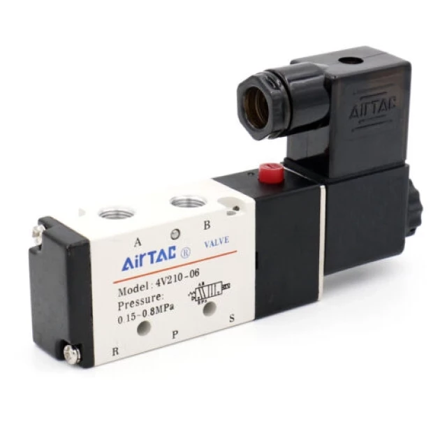 Распределитель с электроуправлением AirTAC 4V210-08
