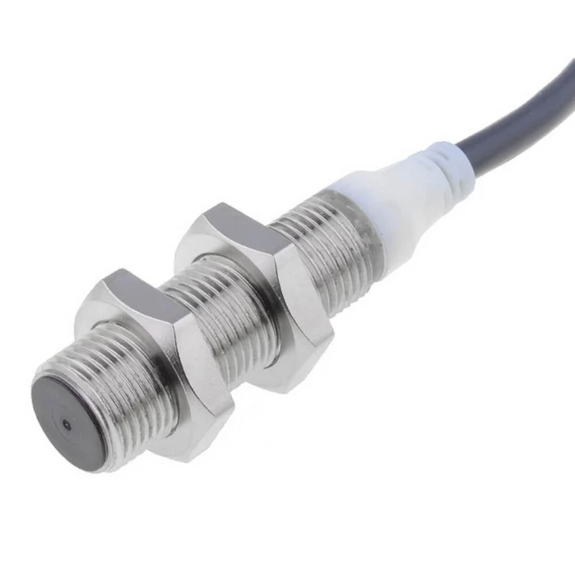 Датчик индуктивный Omron E2A-M12KS04-WP-B1 12M