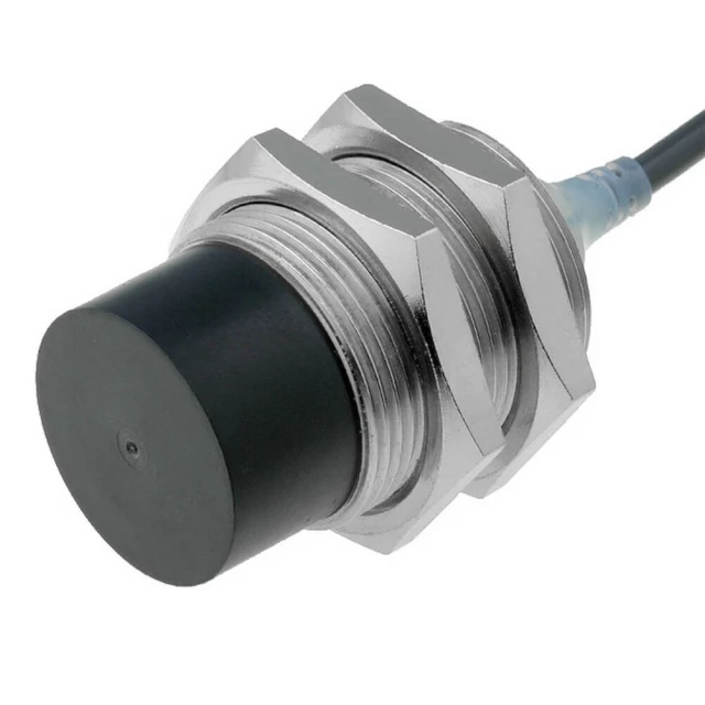 Датчик индуктивный Omron E2A-M30KN20-WP-C1 2M
