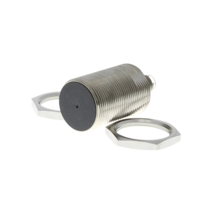 Датчик индуктивный Omron E2A-S30KS15-M1-B1
