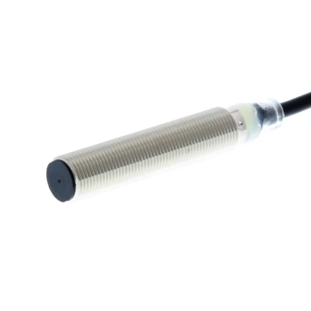 Датчик индуктивный Omron E2B-M12LS04-WP-B1 5M