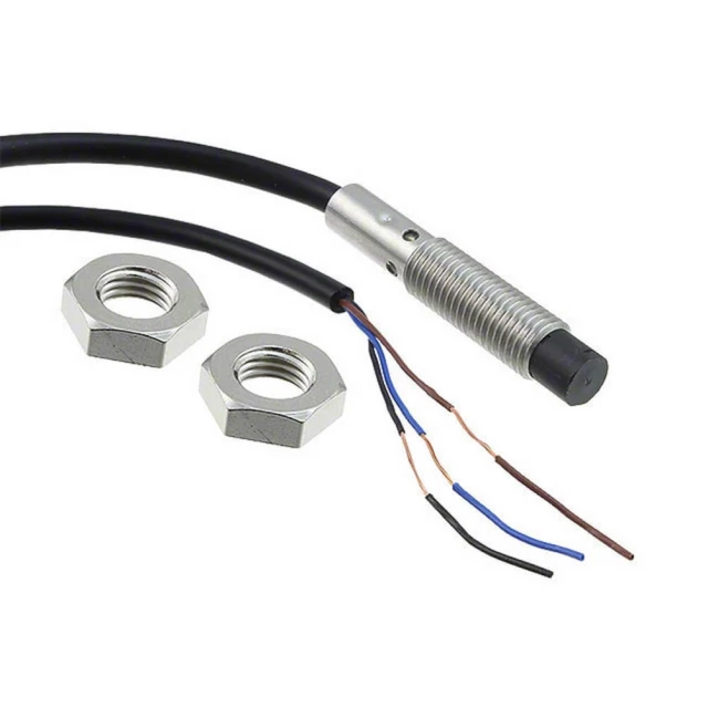 Датчик индуктивный Omron E2B-S08KN04-WP-C1 2M