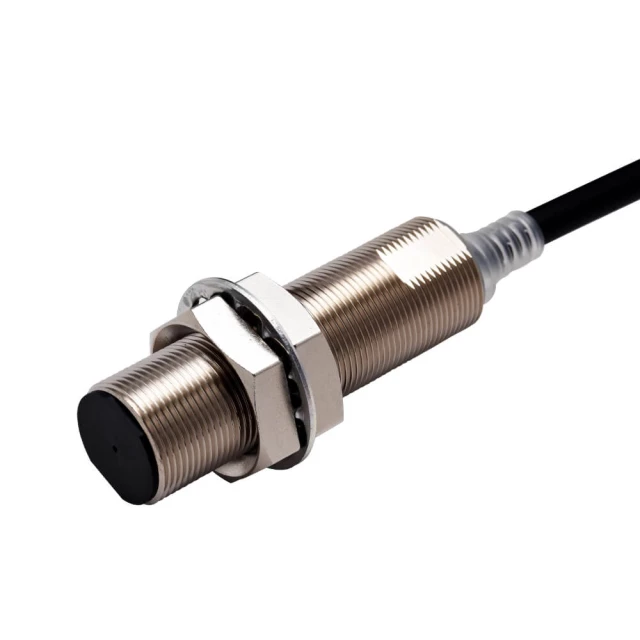 Датчик индуктивный Omron E2E-X12B3DL18 2M
