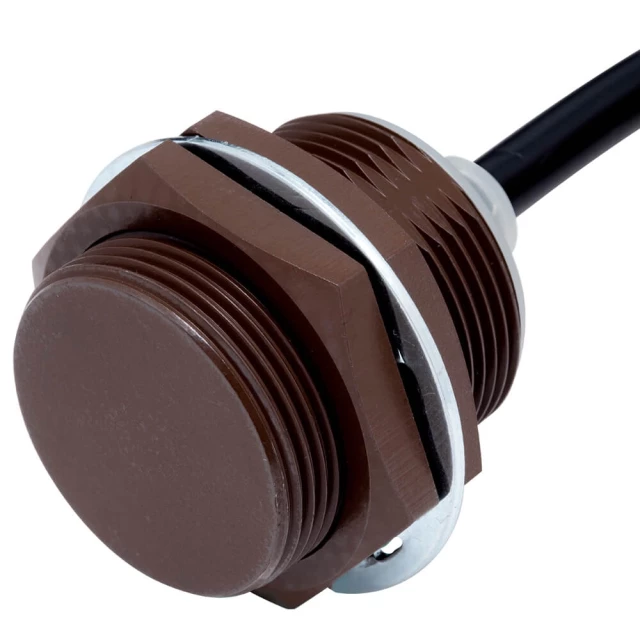 Датчик индуктивный Omron E2EW-QX10C130 2M