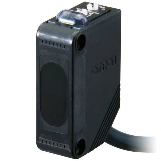 Датчик фотоэлектрический Omron E3Z-D82-IL3 5M