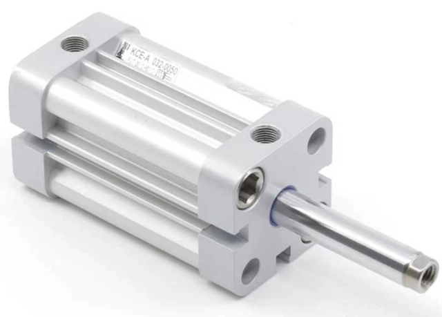 Стандартный пневмоцилиндр Pemaks KCEA-40-020