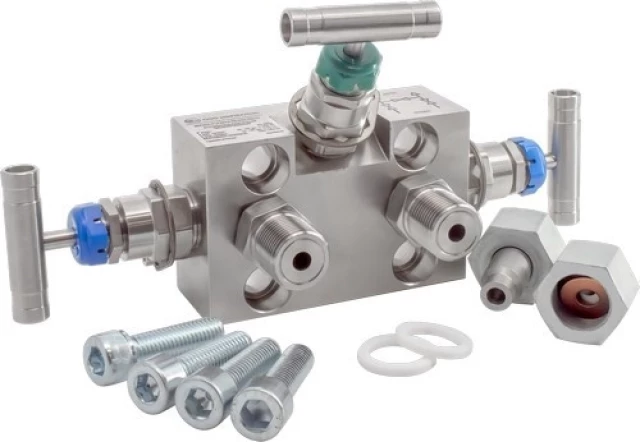 Трехвентильный блок для датчиков дифференциального давления KIPVALVE MV300AMF-M14-TB-08X18H10