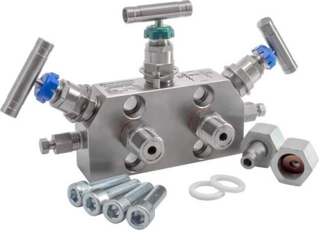 Трехвентильный блок для датчиков дифференциального давления KIPVALVE MV301-MM-M14-TV-08X18H10