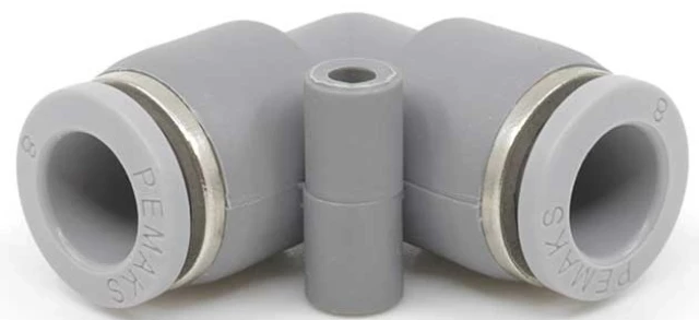 Фитинг цанговый угловой Pemaks PRNL-8