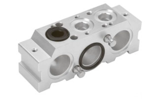 Промежуточная плита на 1 позицию Camozzi CNVL-4I1